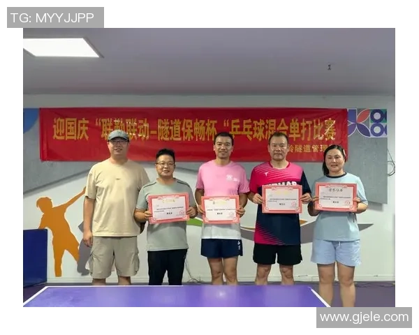 杭州羽毛球队荣登全国配合排行榜第八名展现团队实力与竞技水平