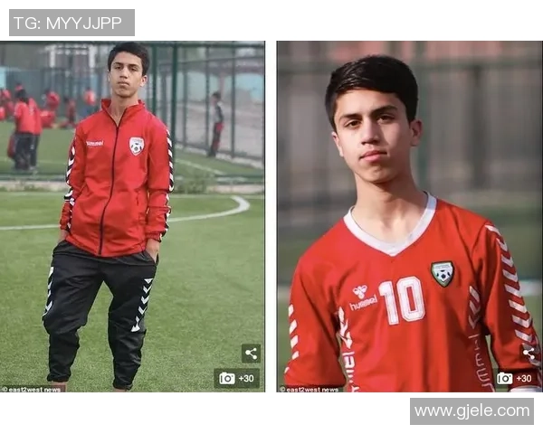 足球明星如何通过社交媒体与粉丝互动并获得认证的多种方式探讨